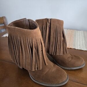 Fringed Brown Suede Ankle Boots